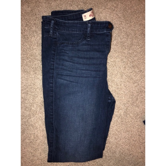 Hollister high rise jeggings - Picture 2 of 3